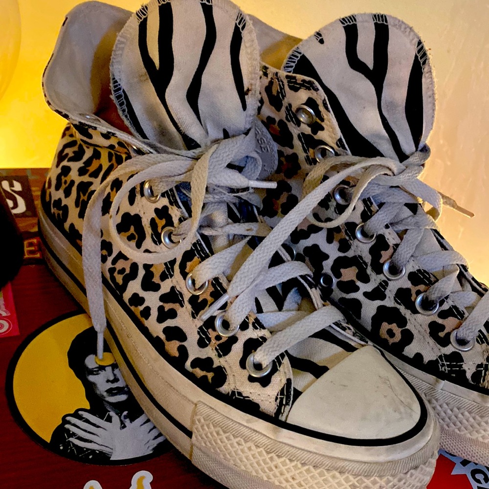 Platform animal print Converse shoes